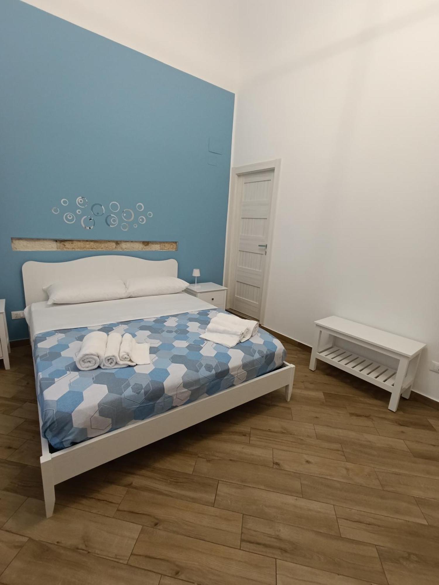 Balarm Central Apartment Palermo Luaran gambar