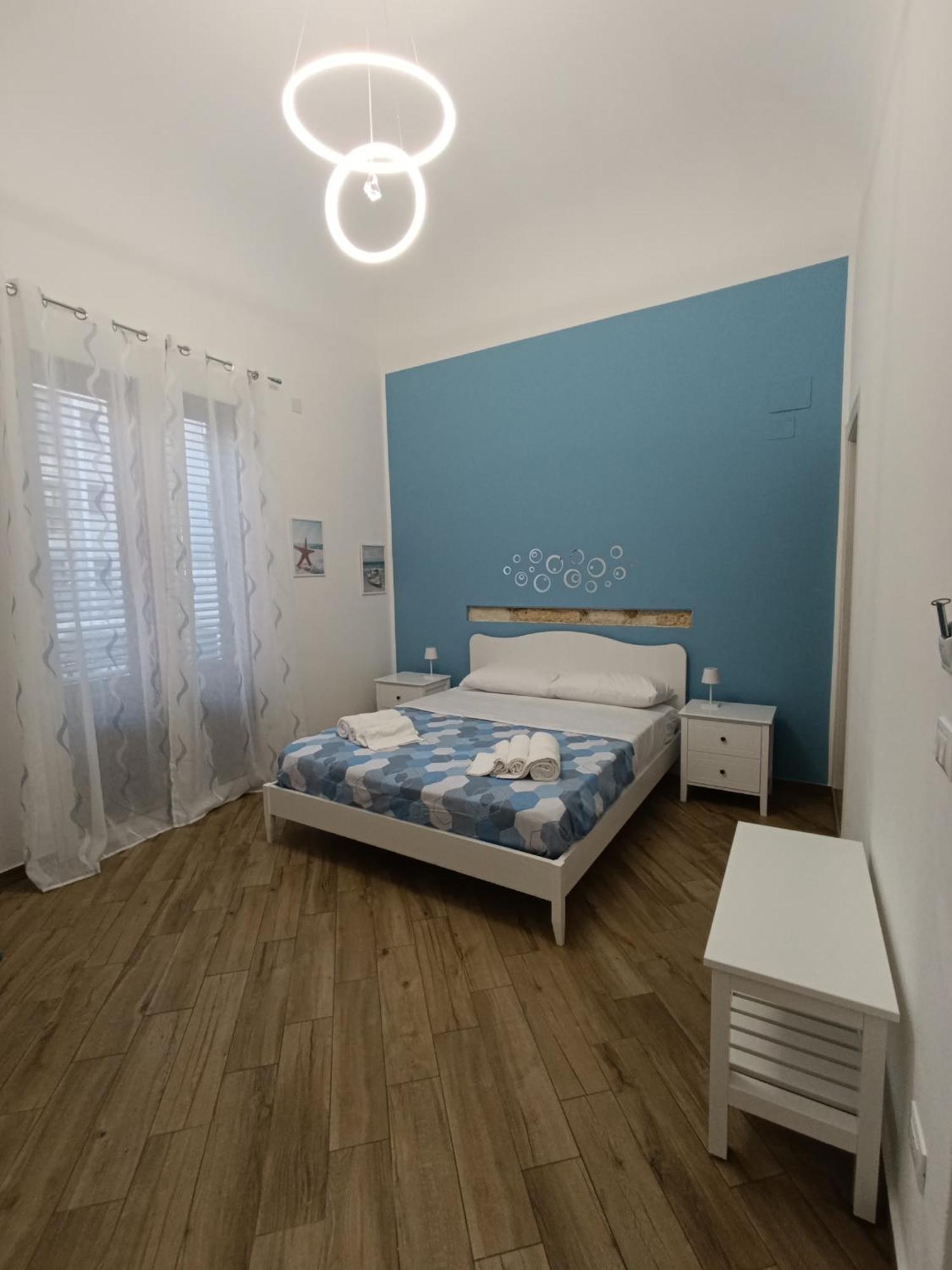 Balarm Central Apartment Palermo Luaran gambar